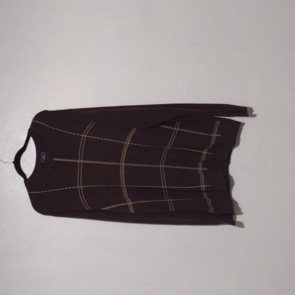 Docker, Sweater